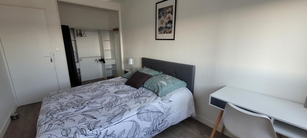 Location chambre St Priest - Photo 1