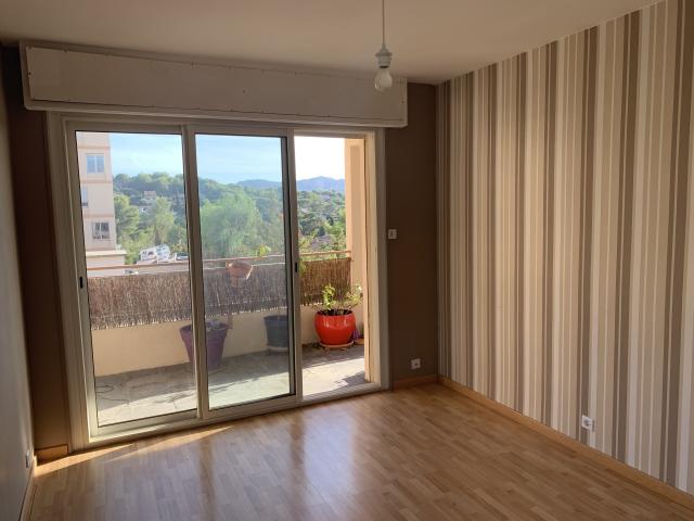 Location appartement T4 La Seyne sur Mer - Photo 3