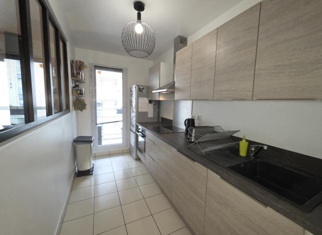 Location appartement T2 Suresnes - Photo 3