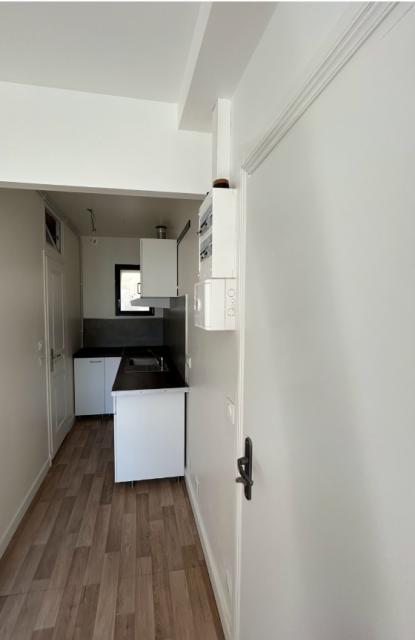 Location studio Ste Genevieve des Bois - Photo 2