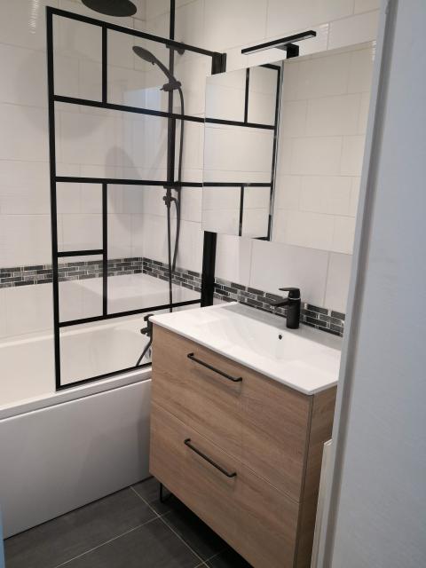 Location appartement T2 Bourgoin Jallieu - Photo 3