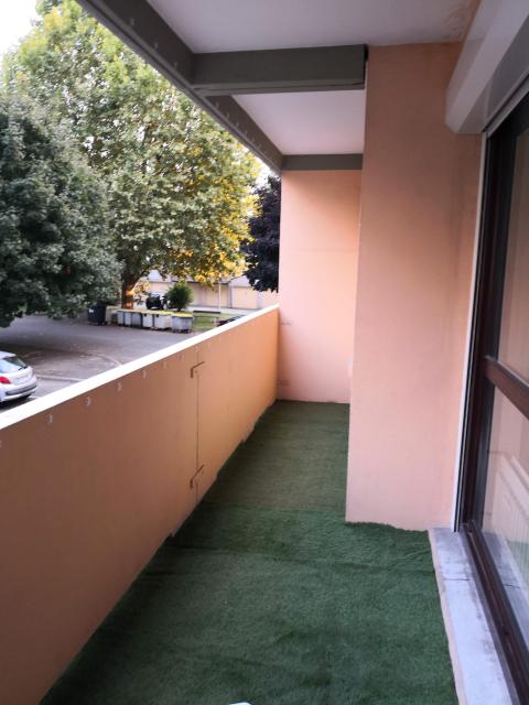 Location appartement T2 Bourgoin Jallieu - Photo 8