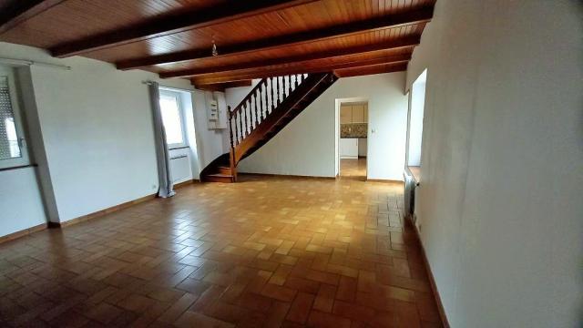 Location maison F4 Landivisiau - Photo 2