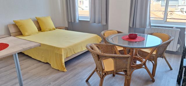 Location studio St Etienne - Photo 2