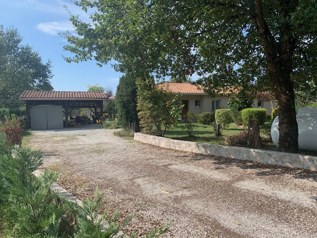 Location maison F5 Sablons - Photo 2