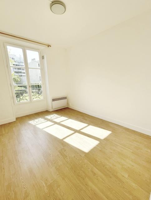 Location appartement T3 Paris 11 - Photo 2