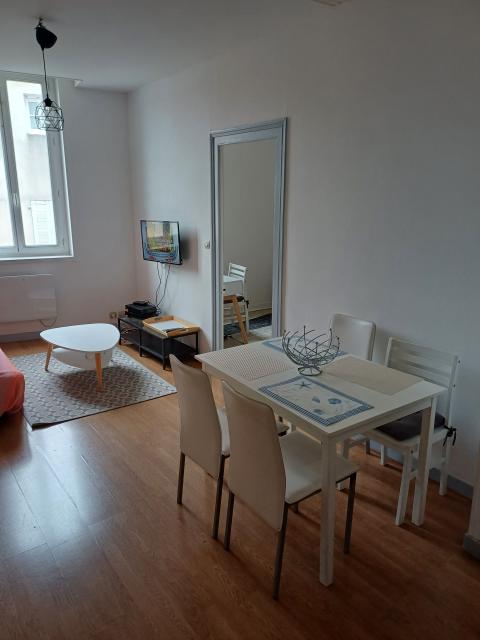 Location appartement T2 La Rochelle - Photo 2