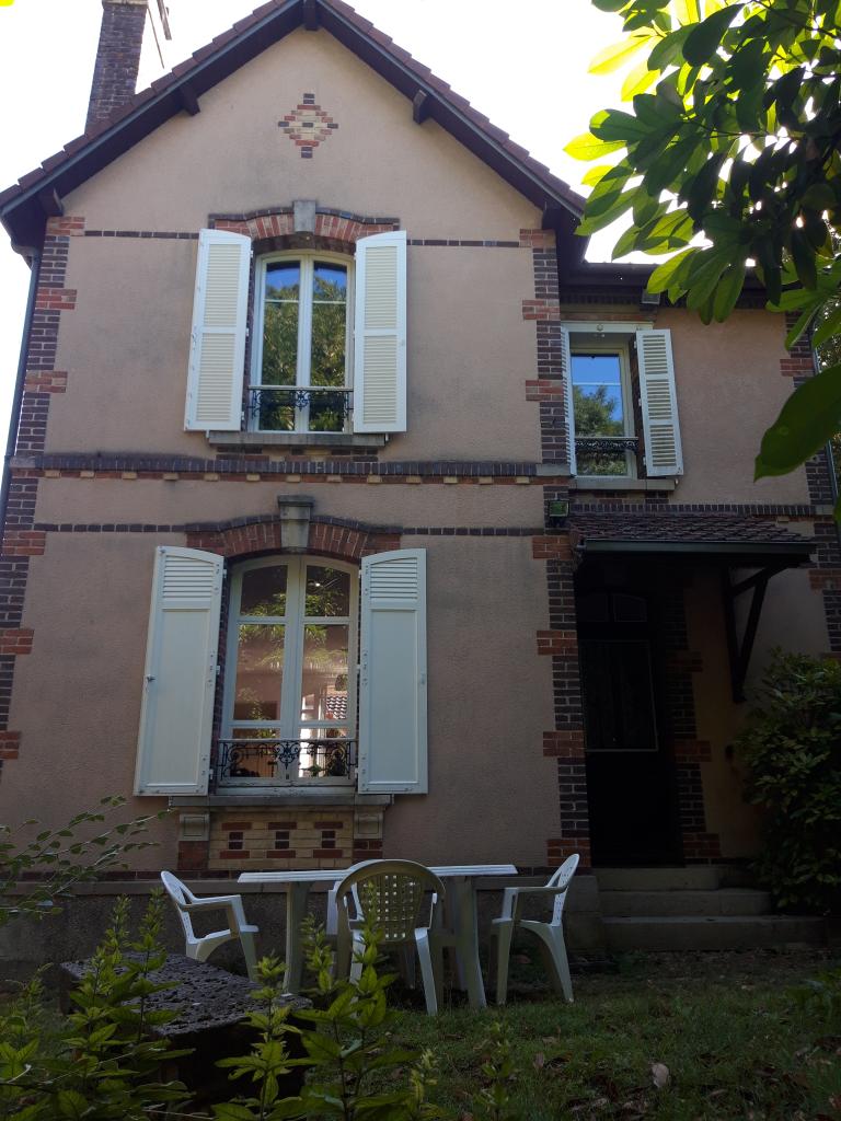 Location chambre St Julien les Villas - Photo 1