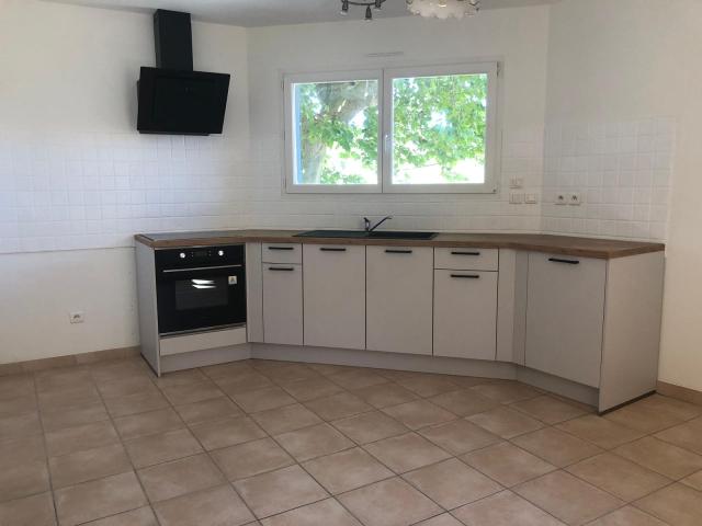 Location maison F3 Poujols - Photo 2