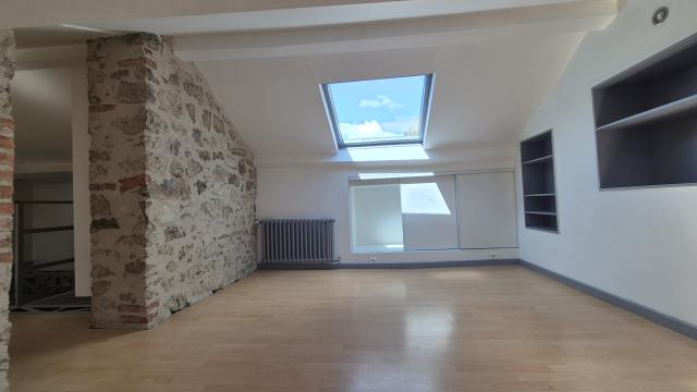 Location appartement T4 Figeac - Photo 5