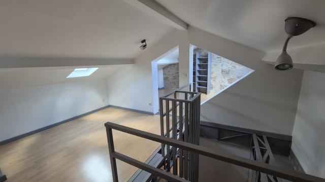 Location appartement T4 Figeac - Photo 6