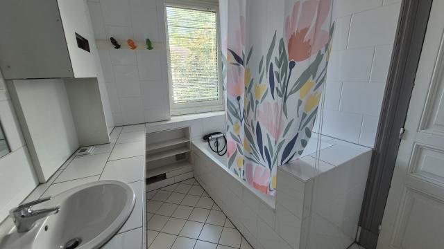 Location appartement T4 Figeac - Photo 7