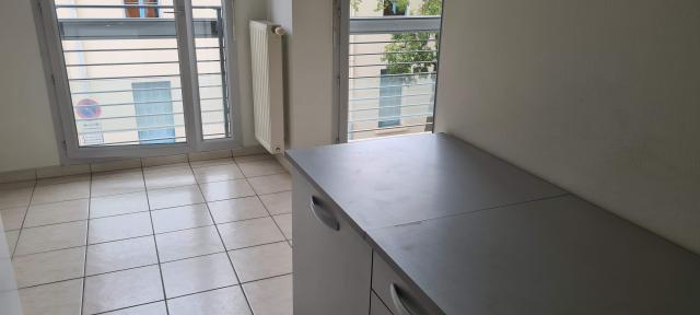 Location appartement T3 Lyon 8 - Photo 6