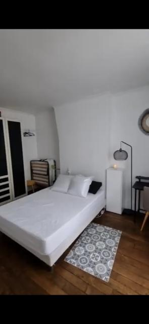 Location appartement T2 Paris 18 - Photo 4
