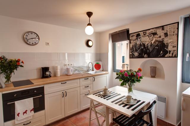Location studio Marseille 02 - Photo 2