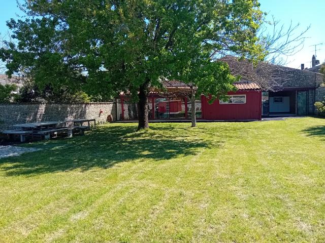 Location maison F9 Benon - Photo 4