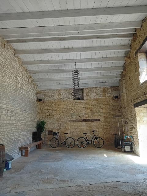 Location maison F9 Benon - Photo 7