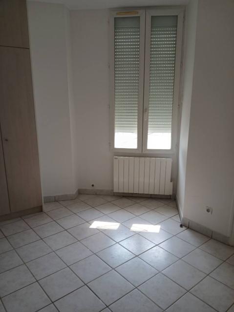 Location appartement T2 St Maur des Fosses - Photo 8