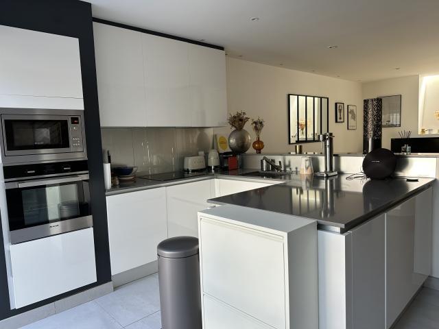 Location maison F5 Bordeaux - Photo 3