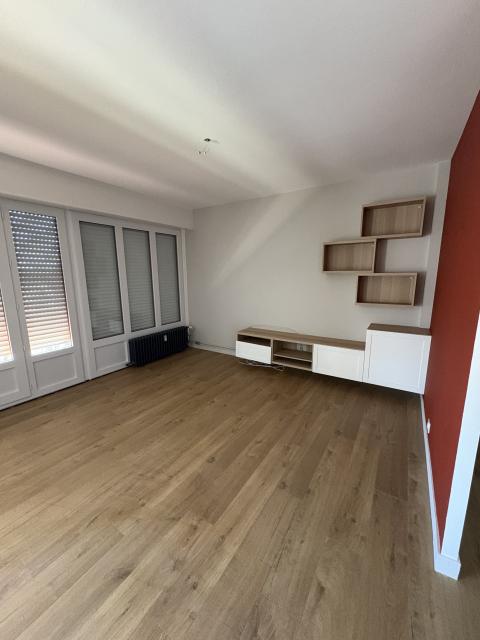 Location appartement T2 Nimes - Photo 2