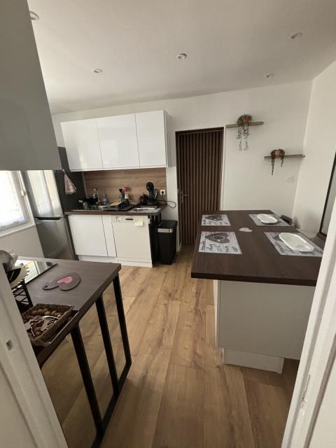 Location maison F7 Frontignan - Photo 7