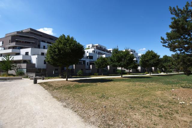 Location appartement T3 Acheres - Photo 2