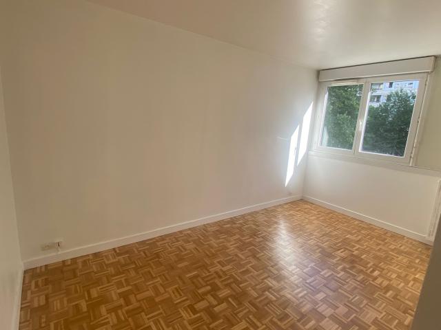 Location appartement T3 Courbevoie - Photo 4