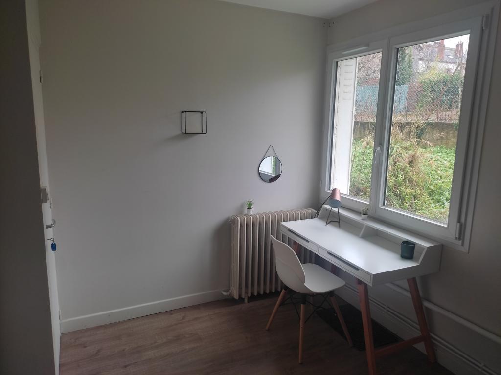 Location chambre St Jean de la Ruelle - Photo 3