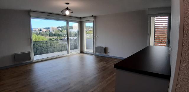 Location appartement T4 St Priest en Jarez - Photo 3