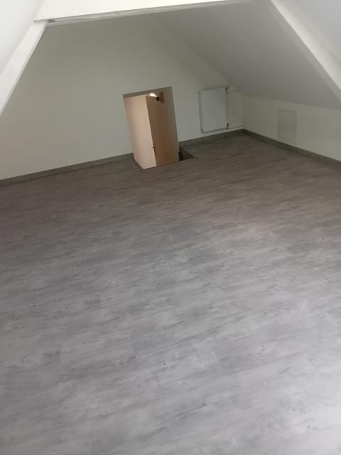 Location maison F5 Cantin - Photo 10