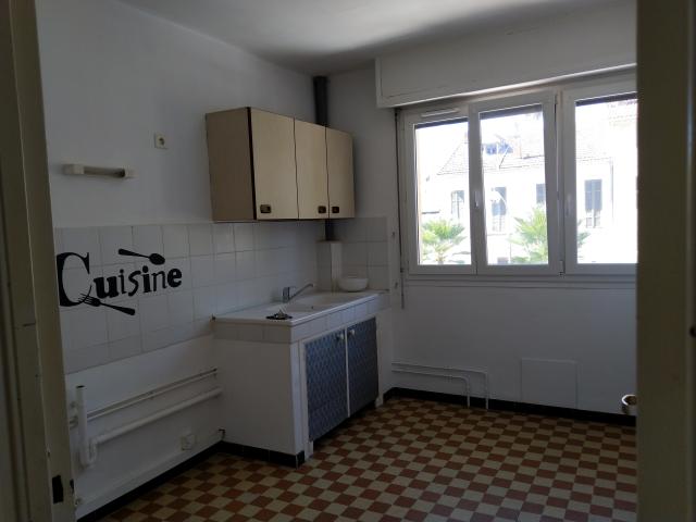 Location appartement T2 Hyeres - Photo 3