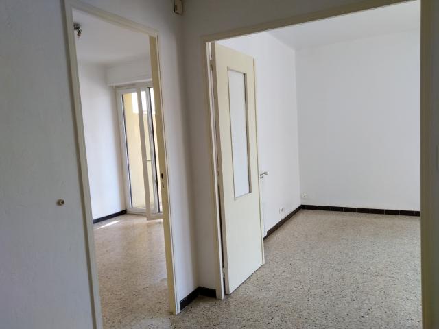 Location appartement T2 Hyeres - Photo 4