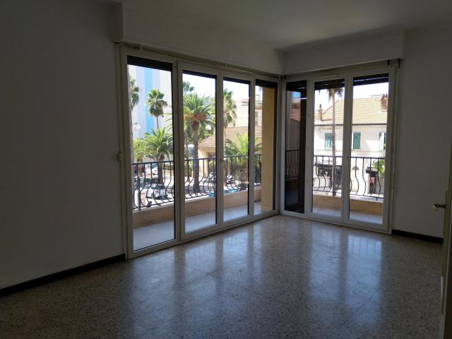 Location appartement T2 Hyeres - Photo 5