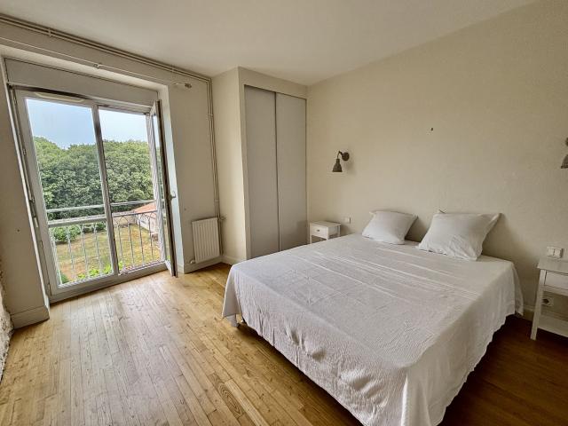 Location appartement T2 Rochefort - Photo 4