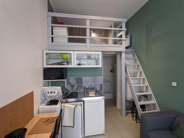 Location studio St Etienne - Photo 6