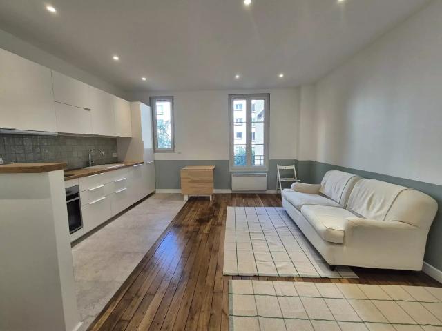 Location appartement T2 Chateaufort - Photo 2