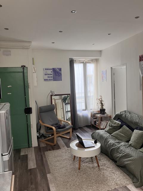 Location appartement T3 Paris 18 - Photo 8
