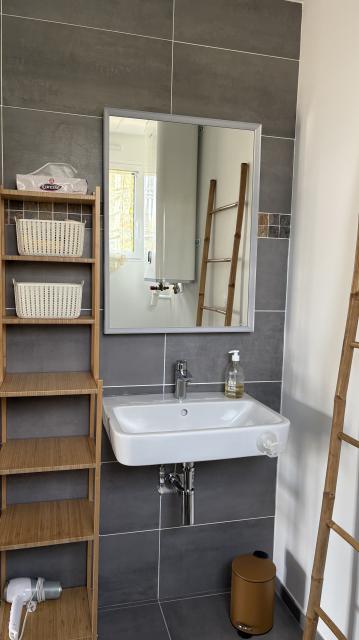 Location studio St Gely du Fesc - Photo 2