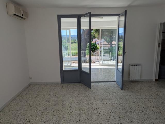 Location appartement T4 Peyrolles en Provence - Photo 4