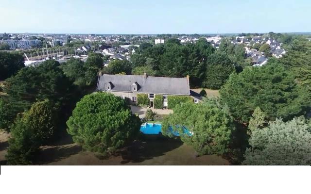 Location maison F8 Vannes - Photo 5