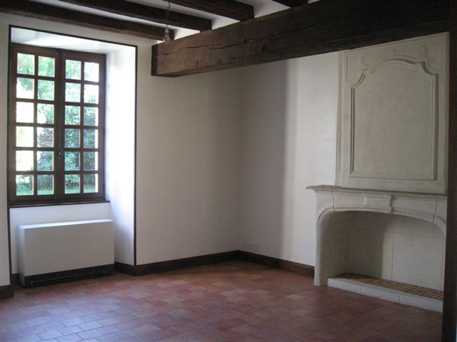 Location maison F3 La Chapelle Huon - Photo 2