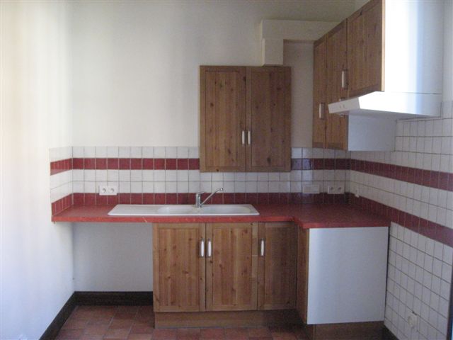 Location maison F3 La Chapelle Huon - Photo 6