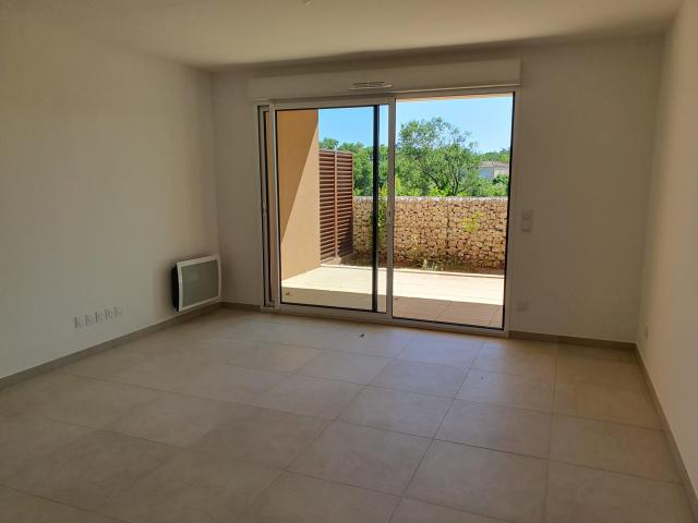 Location appartement T3 Castries - Photo 7