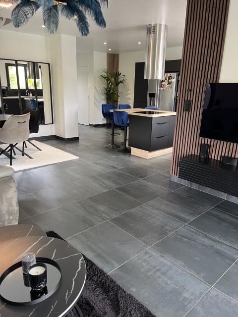Location maison F4 Maze - Photo 3