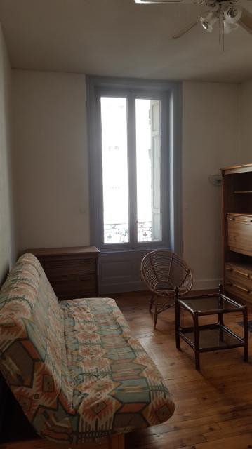 Location studio St Etienne - Photo 2