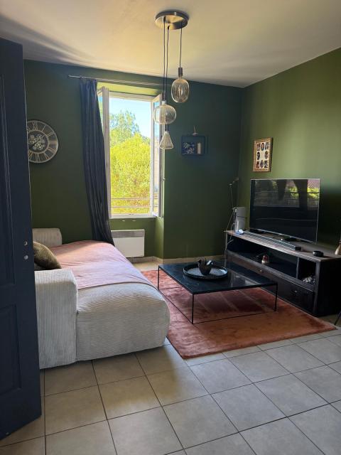 Location appartement T4 Peyrolles en Provence - Photo 2