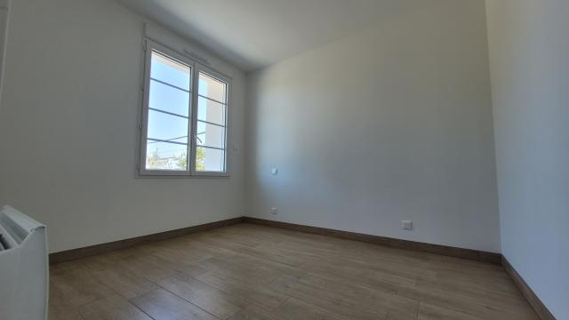 Location maison F3 Charron - Photo 5