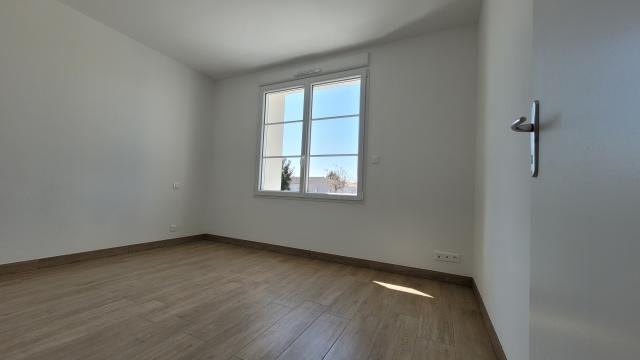 Location maison F3 Charron - Photo 6