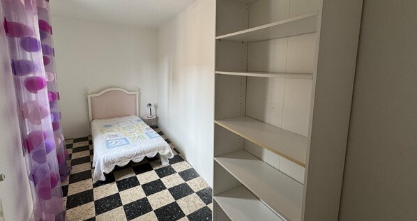 Location maison F4 St Laurent de la Salanque - Photo 6