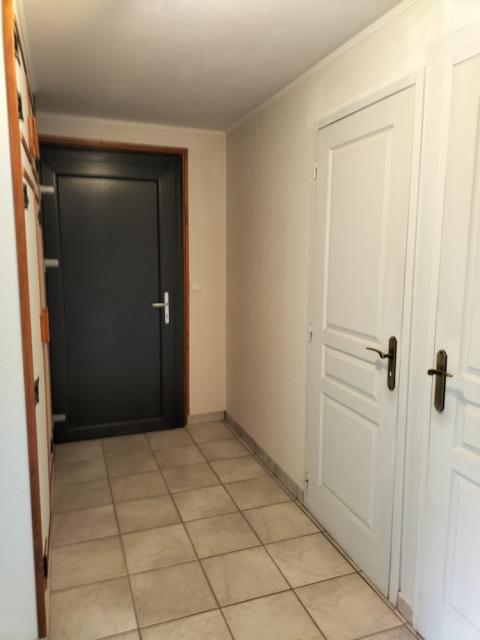 Location appartement T4 Villers le Lac - Photo 3
